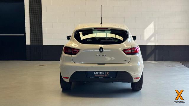 RENAULT Clio usata, con Autoradio