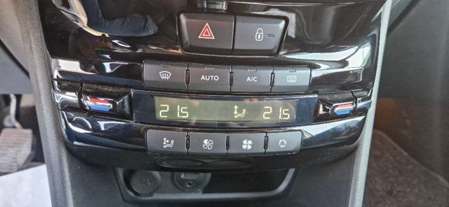 PEUGEOT 2008 usata, con Climatizzatore