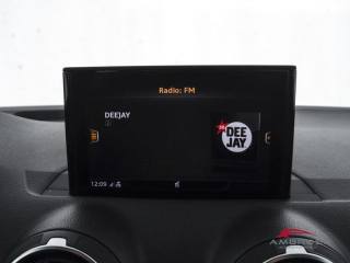 AUDI Q2 usata 13