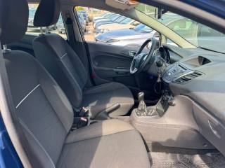FORD Fiesta usata, con ESP