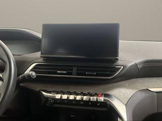 PEUGEOT 3008 usata, con Volante in pelle
