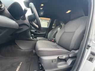 TOYOTA Yaris Cross usata, con Fari LED