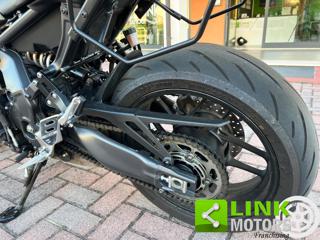 YAMAHA MT-09 usata 9