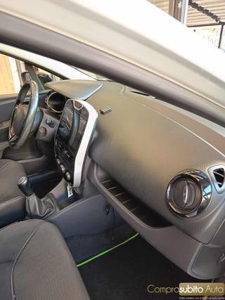 RENAULT Clio usata 21