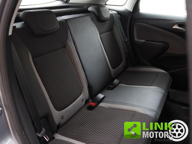 OPEL Crossland X usata, con Sedile posteriore sdoppiato