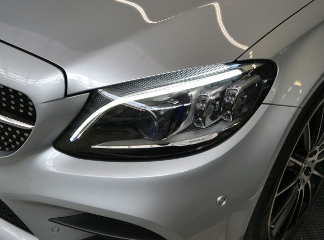 MERCEDES-BENZ C 180 usata, con Volante in pelle