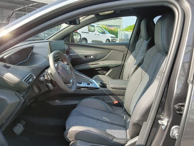 PEUGEOT 5008 usata, con Servosterzo