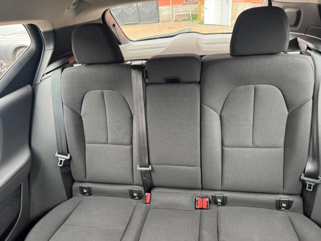 VOLVO XC40 usata, con USB