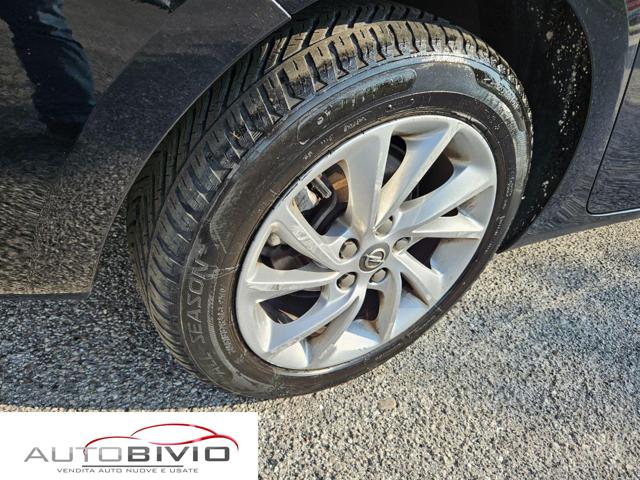 OPEL Astra usata, con Vetri oscurati