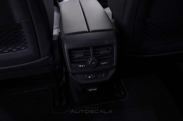 PEUGEOT 5008 usata, con Vivavoce