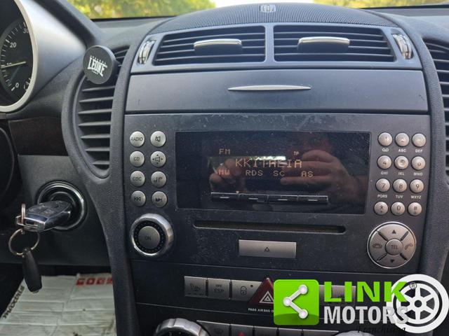 MERCEDES-BENZ SLK 200 usata, con Fari bi-xeno