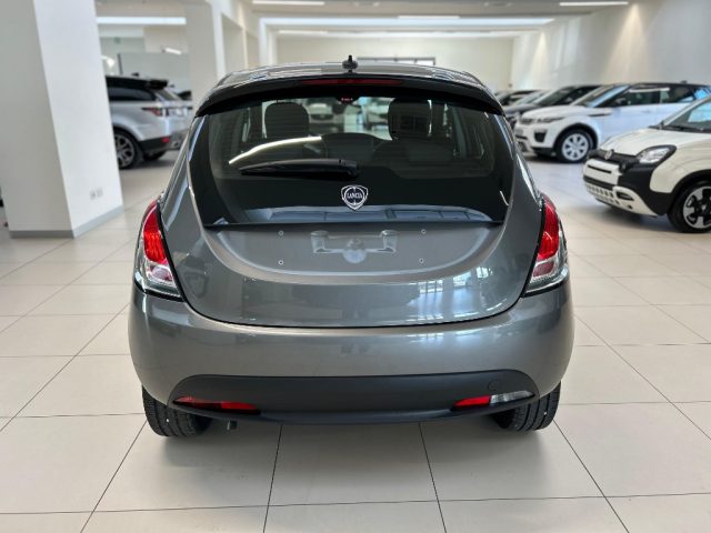 LANCIA Ypsilon usata, con Airbag testa