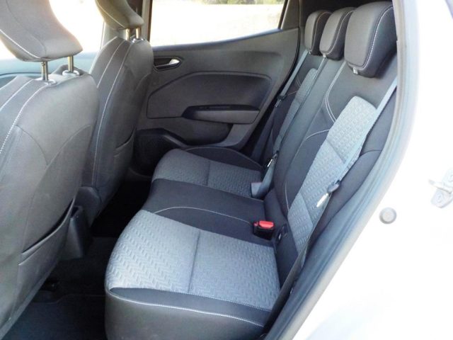 RENAULT Clio usata, con MP3