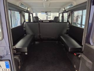 LAND ROVER Defender usata, con Trazione integrale