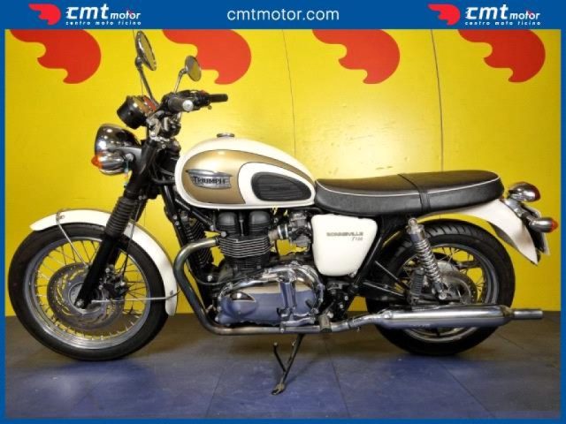 TRIUMPH Bonneville T100 usata 2