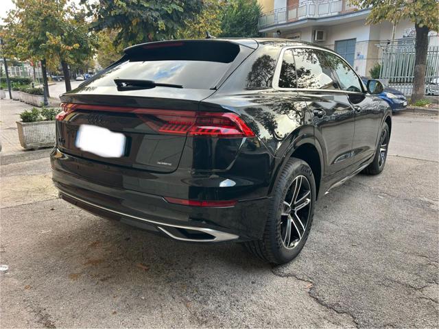 AUDI Q8 usata, con Alzacristalli elettrici
