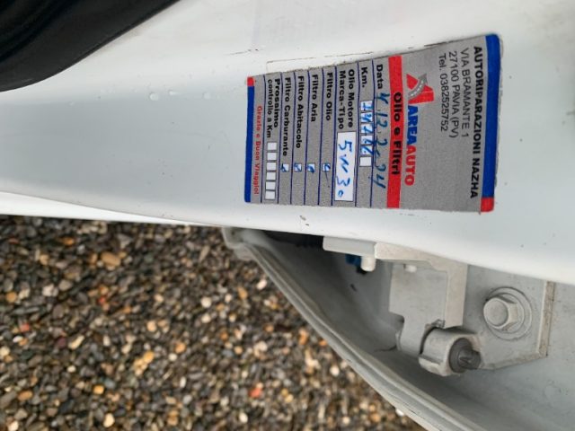 OPEL Corsa usata, con USB