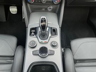 ALFA ROMEO Stelvio usata, con Sistema di navigazione