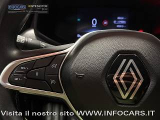 RENAULT Clio usata, con Touch screen