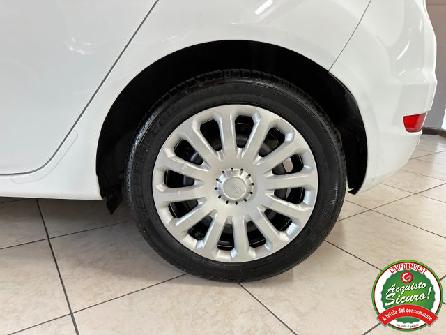 FORD Fiesta usata, con Airbag laterali