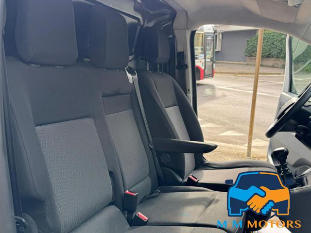 OPEL Vivaro usata, con Controllo trazione