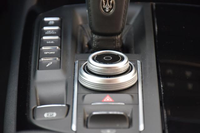 MASERATI Levante usata, con Sospensioni pneumatiche