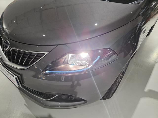 LANCIA Ypsilon usata, con ESP