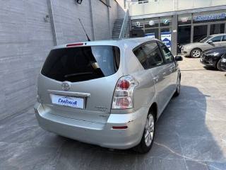 TOYOTA Corolla Verso usata, con Autoradio