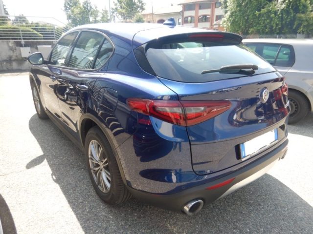 ALFA ROMEO Stelvio usata, con Alzacristalli elettrici