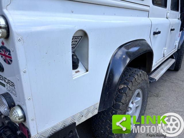 LAND ROVER Defender usata 8