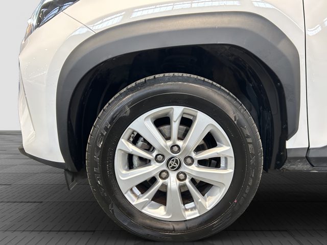 TOYOTA Yaris Cross usata 17