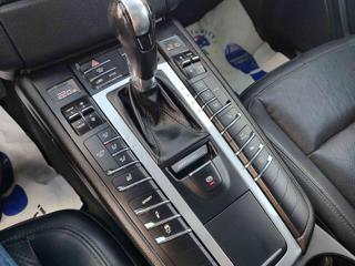 PORSCHE Macan usata, con Fendinebbia