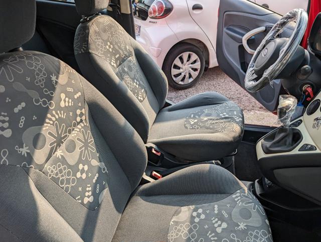 FORD Ka+ usata 14