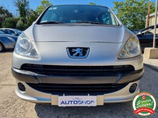 PEUGEOT 1007 usata, con Airbag laterali
