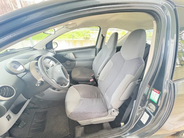 PEUGEOT 107 usata, con Chiusura centralizzata