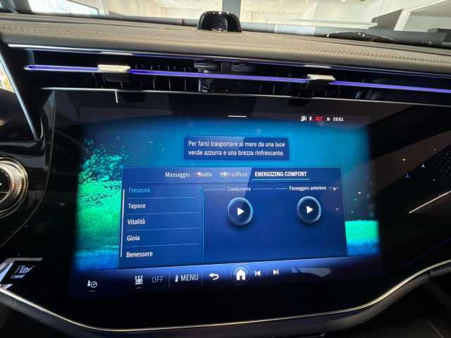 MERCEDES-BENZ E 300 usata, con Touch screen
