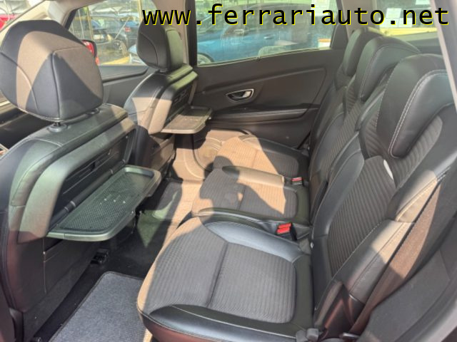 RENAULT Grand Scenic usata, con Boardcomputer