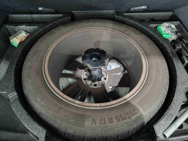 SKODA Karoq usata, con Sistema di navigazione