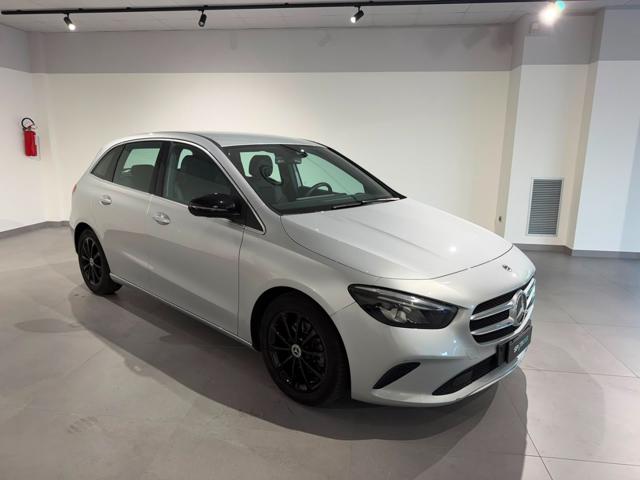 MERCEDES-BENZ B 180 usata, con Airbag