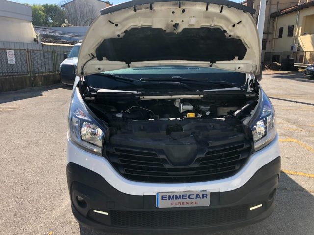 RENAULT Trafic usata 14