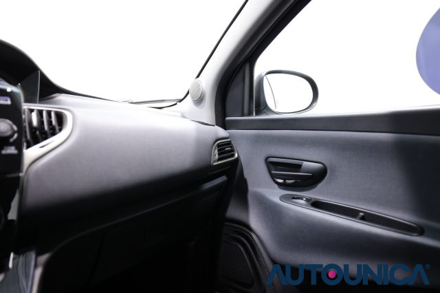 LANCIA Ypsilon usata, con Ruotino