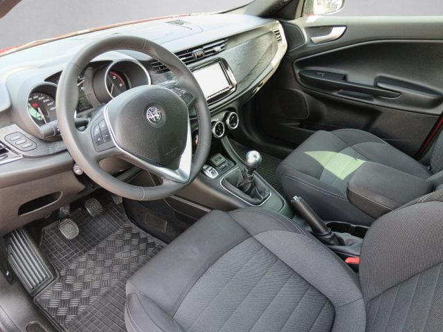 ALFA ROMEO Giulietta usata, con Alzacristalli elettrici
