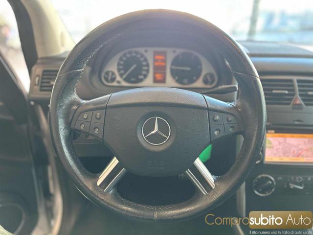 MERCEDES-BENZ B 200 usata 19