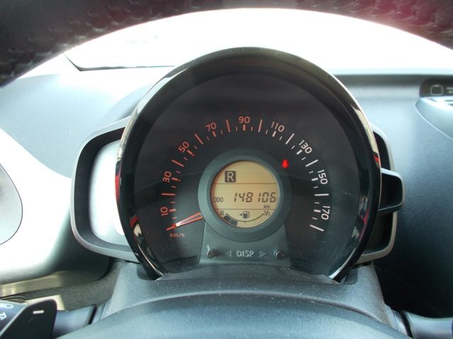 TOYOTA Aygo usata, con ESP