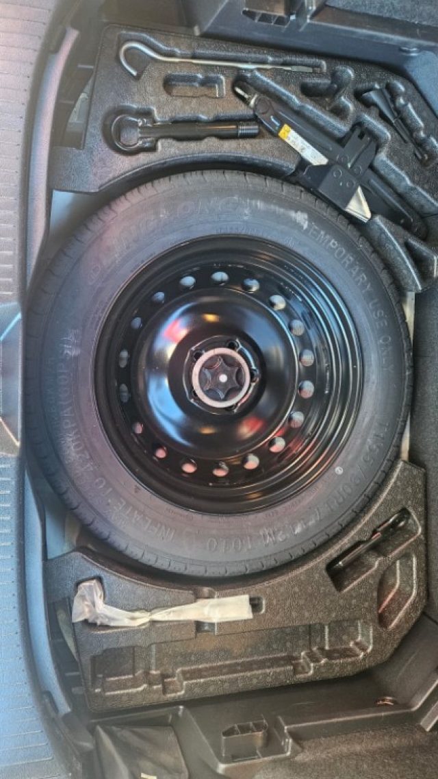 NISSAN Qashqai usata, con Vetri oscurati