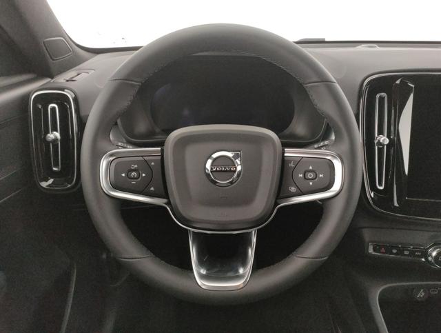 VOLVO XC40 usata, con Controllo trazione