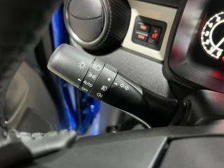 SUZUKI Ignis usata, con USB