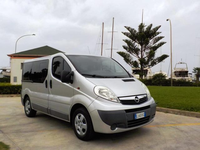 OPEL Vivaro usata, con Alzacristalli elettrici