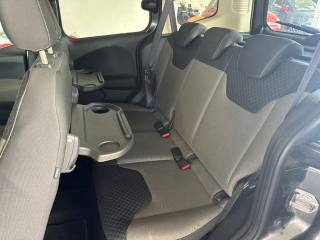 FORD Tourneo Courier usata 22