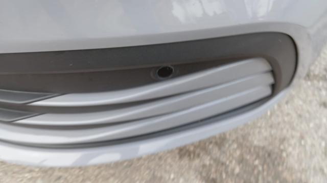 VOLKSWAGEN Golf usata, con Leve al volante